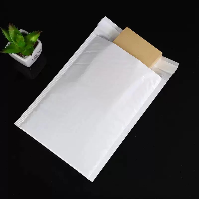 Enveloppes à bulles d'expédition blanches – auto-adhésives et étanches, lot de 50/100